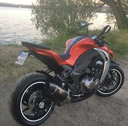 Orange Kawasaki Z1000 ABS stulen i Halmstad